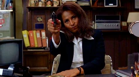 Check spelling or type a new query. JACKIE BROWN (FILM) - Le MaÎtre du cinéma