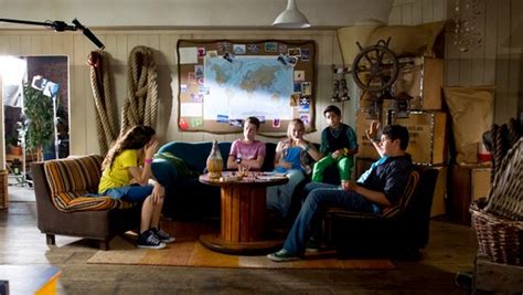 The netflix german original is distributed across the world and much like. Die Pfefferkörner: Staffel 11 - Dreharbeiten im ...
