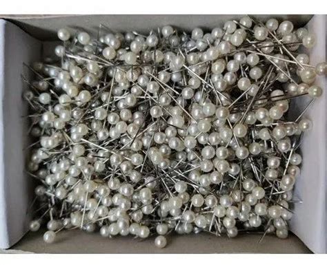 White And Silver Steel Pearl Head Pin Size 20 30 Mm Packaging Type