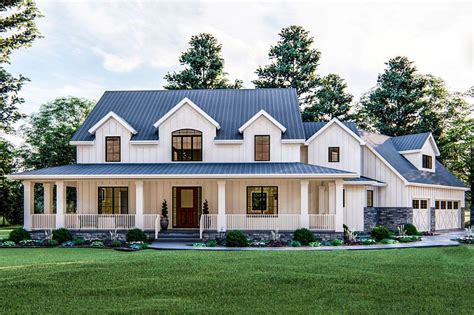 1 Story Farmhouse With Wrap Around Porch