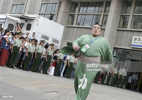 China Sumo Photos Et Images De Collection Getty Images