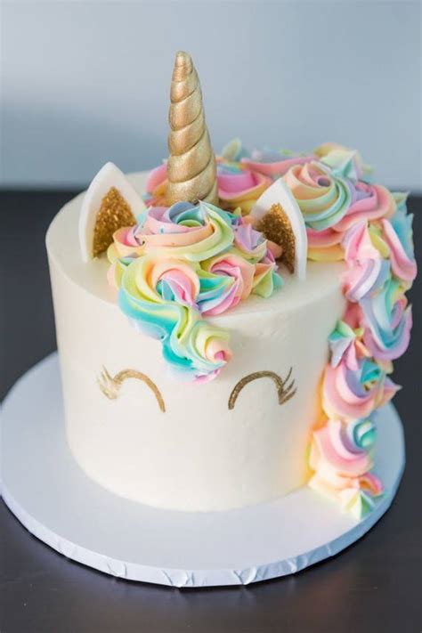 Unicorn Cake Zo Maak Je Je Eigen Eenhoorn Taart The Millennial Mom