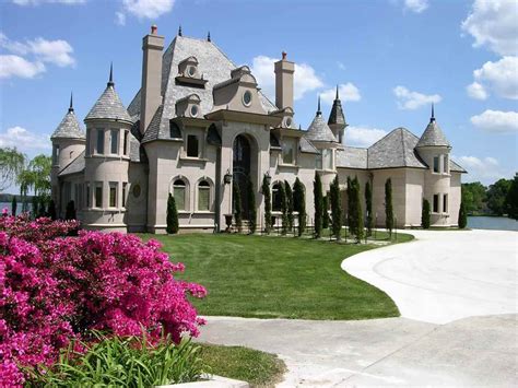 Your Very Own Castle To Call Home Luxury Homes Dream Houses Luxury