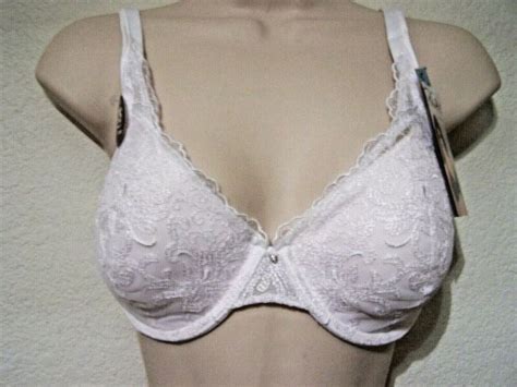 Playtex Love My Curves Style 4513 White Embroidered Lace Lift Bra B Ddd