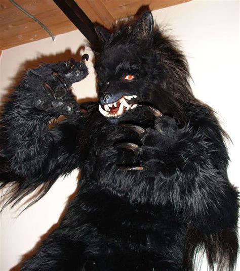 How To Build A Realistic Werewolf Costume Werewolf News