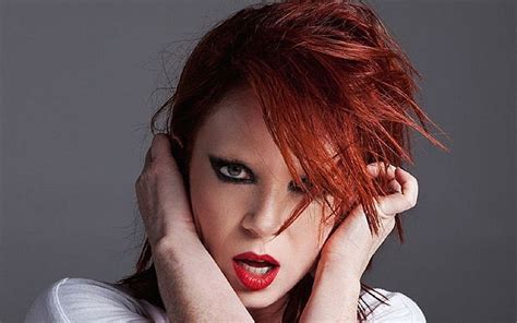 shirley manson ‘i m a loud person