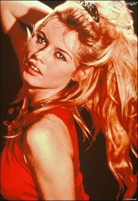 Brigitte Bardot Dans Le Film Liz Hurley Purepeople