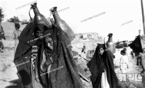 Female Water Carriers Amarah Iraq 1917 1919 Stock Photo Picture