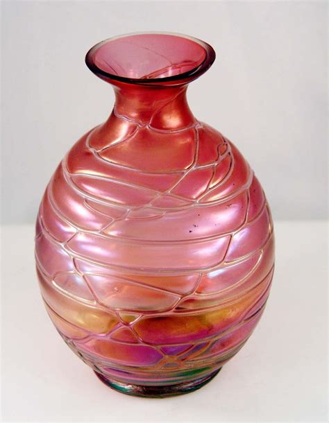 loetz iridescent rose colored vase gorgeous glass colored vases glass artists