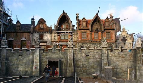 Il est souvent très difficile de remonter aux faits qui sont à l'origine d'une légende. Coastersandmore.de - Achterbahn Magazin: Der Fliegende ...