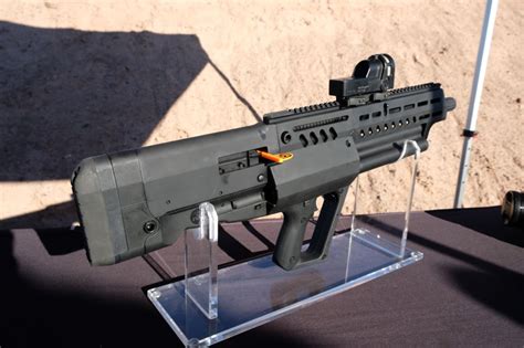 Hands On With The Iwi Tavor Ts12 Shotgun Video The Truth About Guns