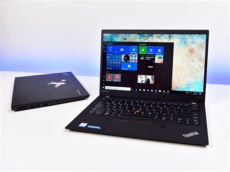 Lenovo Thinkpad X1 Carbon 2017 Review An Iconic Business Laptop