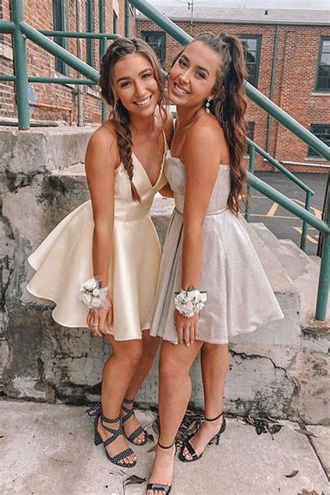 Two Cutie Besties Yellow Homecoming Dresses Short Graduation Dresses Cute Homecoming Dresses