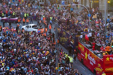 Real madrid were the defending champions. FC Barcelona La Liga Trophy Celebration Parade - Zimbio