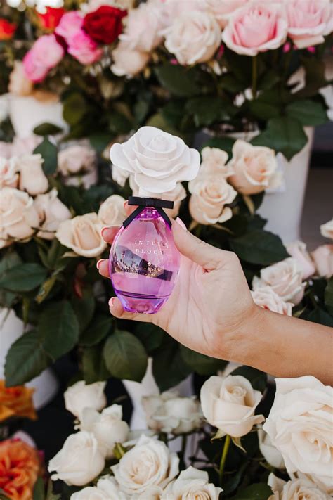 What is the most popular gift on mother's day. Most popular perfumes of 2018 to gift for mother's day ...