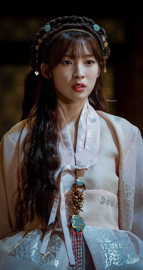 korean hanbok korean dress korean traditional dress traditional dresses aesthetic girl