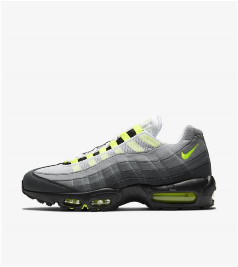 【超特価sale開催】 Nike Air Max 95 Og Black Neon Yellow スニーカー Ip Psd Ku Ac Th