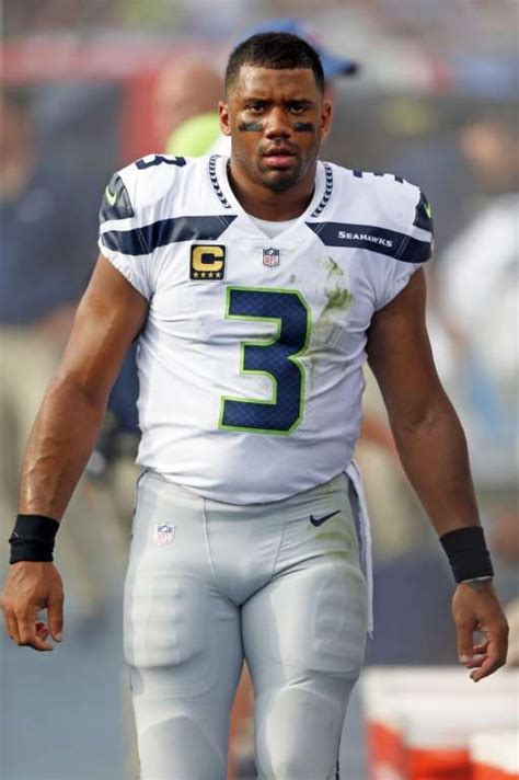 Russell Wilson Very Human In Seahawks Protest Discussions Russell