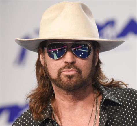 13 Male Country Singers With Long Hair And Cool Beard Styles