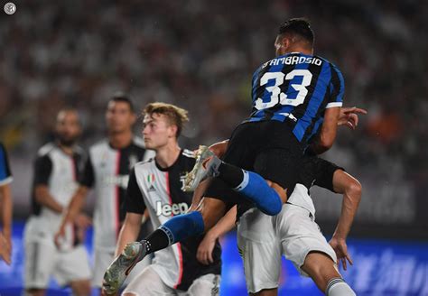 Official facebook page of f.c. Chinese Derby d'Italia - On Pitch: Inter Milan 19-20 Home ...