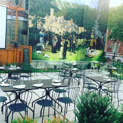5 Of The Best Outdoor Dining Spots In Philly