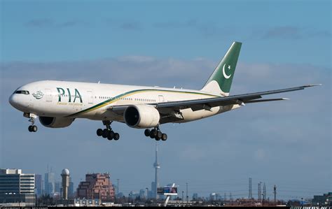Boeing 777 240lr Pakistan International Airlines Pia Aviation