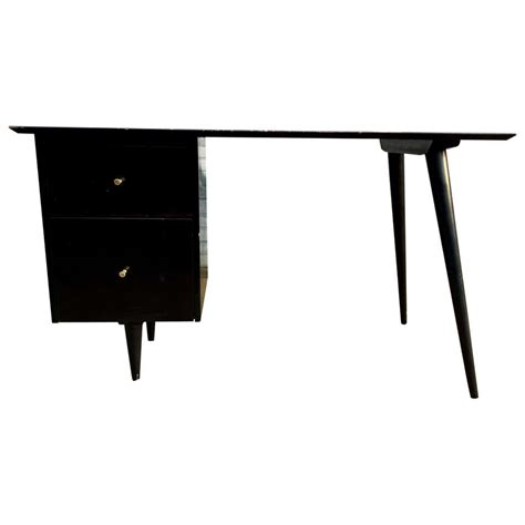 Midcentury Paul Mccobb 1560 Double Drawer Desk Black Lacquer Finish Brass At 1stdibs