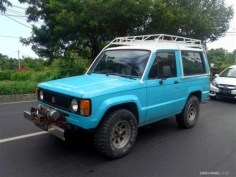 The 6 Best And 5 Weirdest 2 Door Suvs Of All Time Drivingline