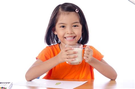 Susu formula isomil plus advance soya. Ketahui Beragam Manfaat Susu Soya untuk Anak - Alodokter
