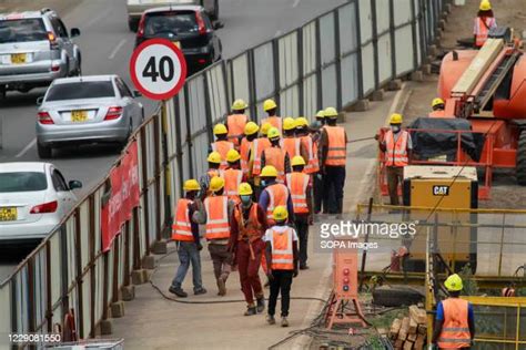 Mombasa Nairobi Expressway Photos Et Images De Collection Getty Images