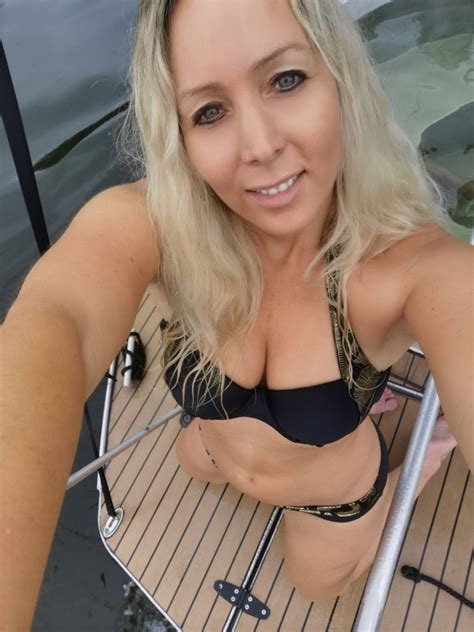 Tw Pornstars Annabel Massina Official Twitter Feuchte Grüße Gehen Raus Bikini Sonntag