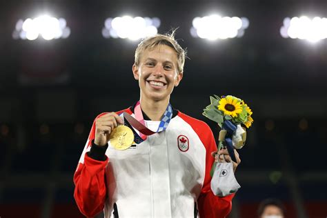 Canadas Quinn Wins Olympic Soccer Gold As Openly Transgender Athlete