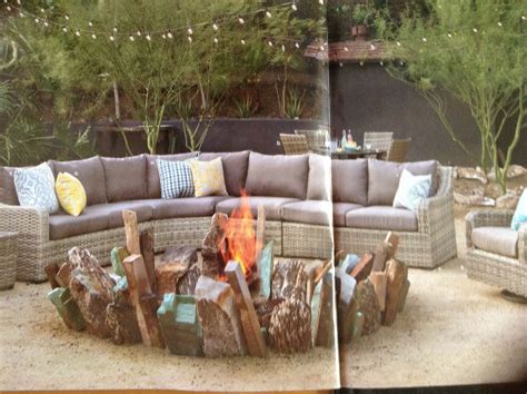 Maybe you would like to learn more about one of these? Great fire pit design | Outdoor rooms, Outdoor decor ...