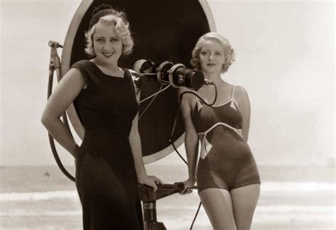 1930s Fashion Hollywood Swimsuits 1932 Glamour Daze