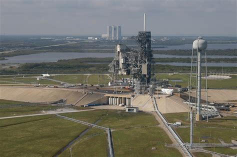 Spacex To Lease Historic Nasa Launch Pad Collectspace