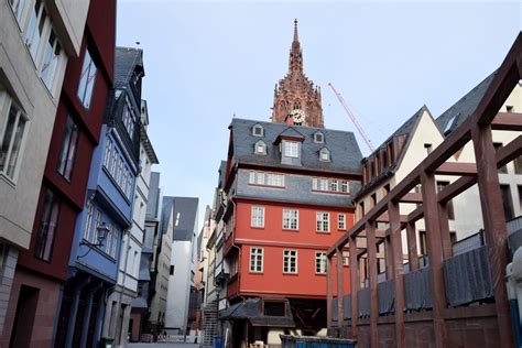 Das gebäude war mit dem neuen roten haus durch einen gemeinsamen eingang verbunden und. 58 Best Pictures Das Rote Haus Frankfurt ...