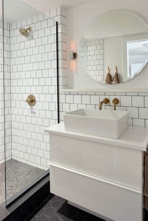 4 color selection for bathroom tiles ideas. 9 Major Trends in Bathroom Tile Ideas For 2021 - New Decor ...