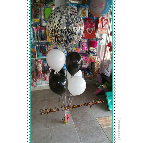 Existen vajillas, globos de foil gigantes para poner su nombre, pancartas para personalizar un mensaje. Arreglos En Globos Con Helio. - en Mercado Libre