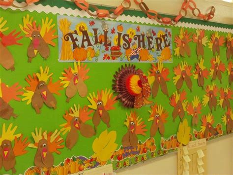 10 attractive thanksgiving bulletin board ideas for preschool 2024