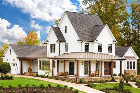 Ranch house plans from 84 lumber have all the charm of traditional country homes wrapped up in these stylish yet economical ranches. See Some of Our Favorite Southern Living House Plans on ...