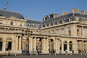Blue Lion Guides: Une introduction au Palais Royal de Paris