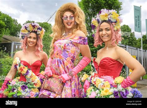 Chelsea London Uk 23rd May 2022 Performer And Horticulturalist The Drag Queen Gardener