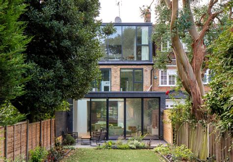 10 Modern Homes In London Disguised As Old Structures