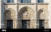 Portal Real De La Catedral De Chartres Fotos e Imágenes de stock - Alamy