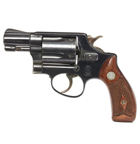 Smith And Wesson 38 Special Snub Nosed Revolver Witherells Auction