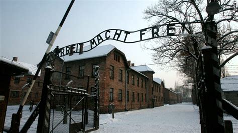5 arrested as auschwitz sign recovered