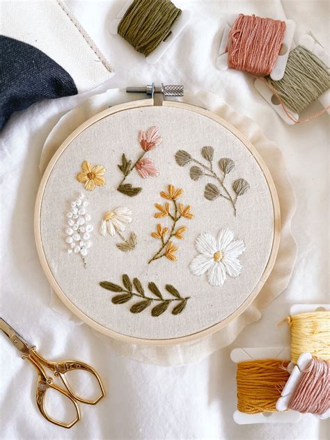 Flower Flat Lay Embroidery Pattern — By Chloe Wen Hand Embroidery Projects Embroidery Flowers