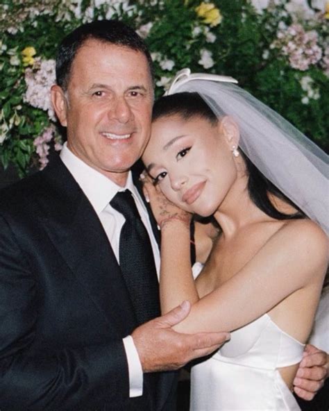 actualizar 121 imagen ariana grande y su padre abzlocal mx