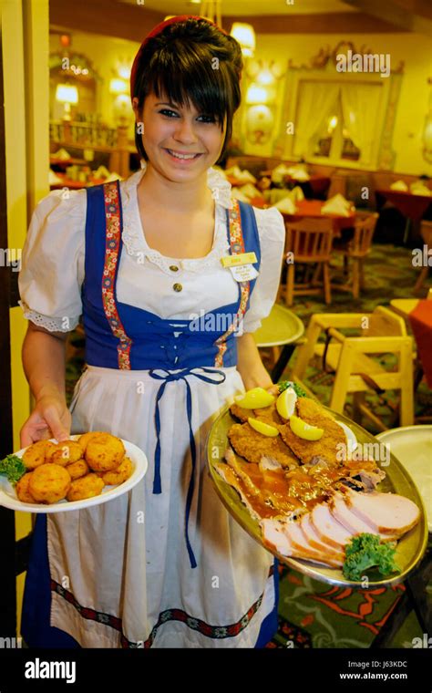 Michigan Frankenmuth Bavarian Inn Restaurant German Ethnic Community