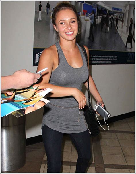 Popoholic Blog Archive Hayden Panettiere Looking All Kinds Of Busty Hot At Lax